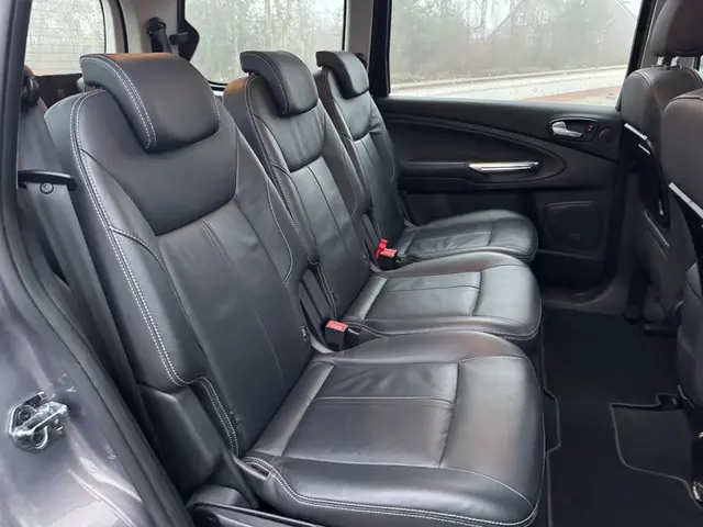 Ford Galaxy 1.6 SCTi Platinum 2014 Benzine 13