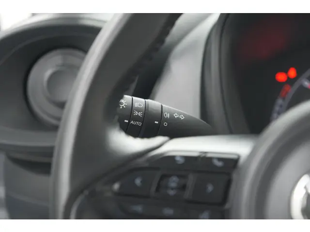 Toyota Aygo X 1.0 VVT-i MT Play 2023 Benzine 30