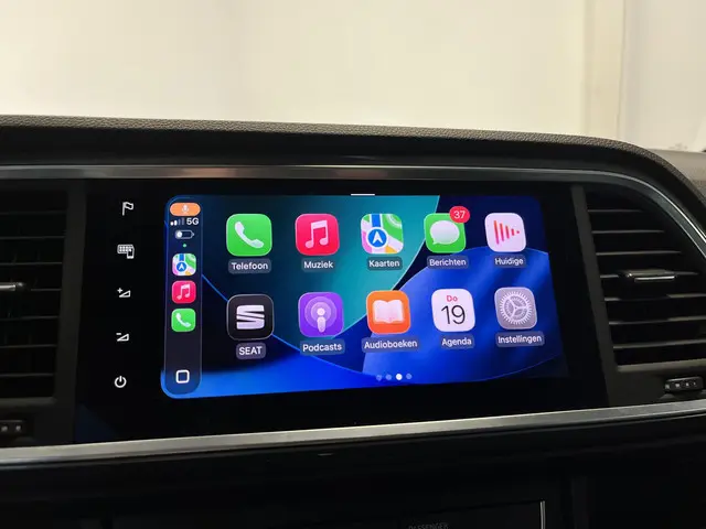 SEAT Ateca 1.5 TSI Style Business Intense 2021 Benzine 23