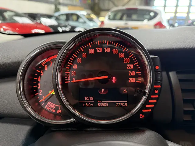MINI One Mini 1.2 Business 2015 Benzine 12