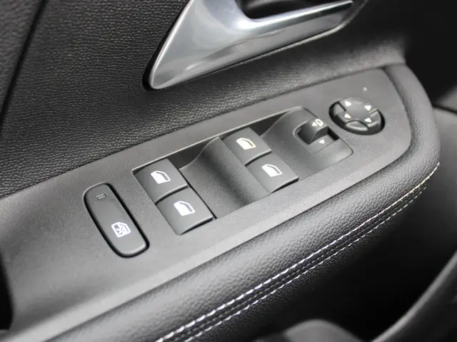 Opel Mokka 1.2 Turbo Hybrid GS 2025 Hybride Benzine 24