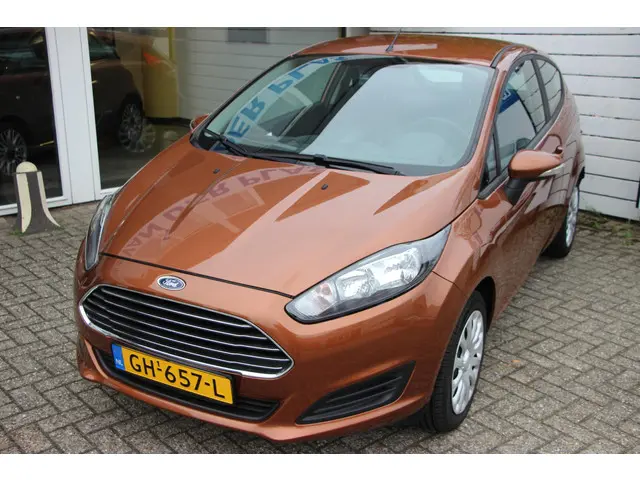 Ford Fiesta 1.0 Style 2015 Benzine 2