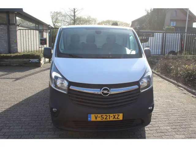 Opel Vivaro 3