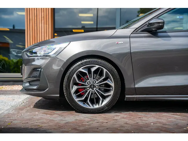 Ford Focus 1.0 EcoBoost Hybrid ST Line 2024 Benzine 12