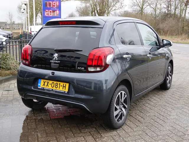 Peugeot 108 1.0 e-VTi Allure 2019 Benzine 3