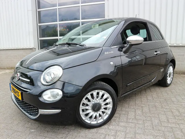 Fiat 500 1.0 Hybrid Dolce Vita 2021 Benzine 2