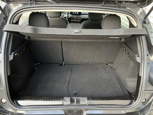 Dacia Sandero Stepway 1.0 TCe 90 Comfort 2023 Benzine 9