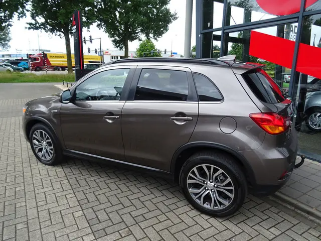 Mitsubishi ASX 1.6 Cleartec Connect Pro 2018 Benzine 7