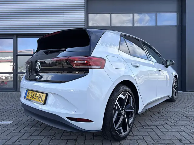 Volkswagen ID.3 First Plus 58 kWh 2020 Elektrisch 37
