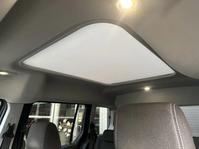 Ford Tourneo Connect Compact 1.0 Trend 2014 Benzine 27