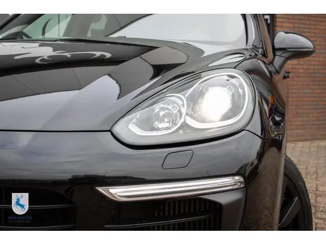 Porsche Cayenne 3.6 S 2015 Benzine 8