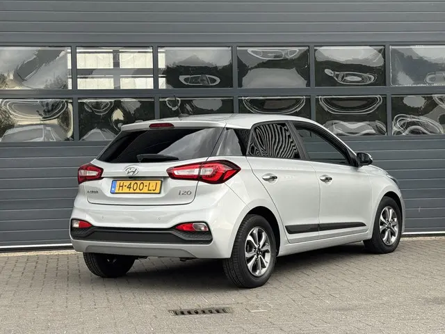 Hyundai i20 3