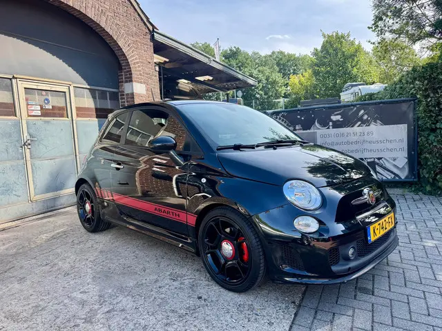 Fiat 500 1.4-16V Abarth 2013 Benzine 2