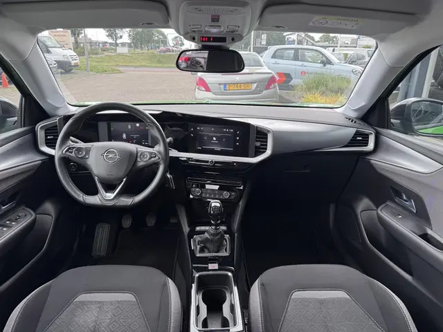 Opel Mokka 1.2 Turbo Elegance 2022 Benzine 31
