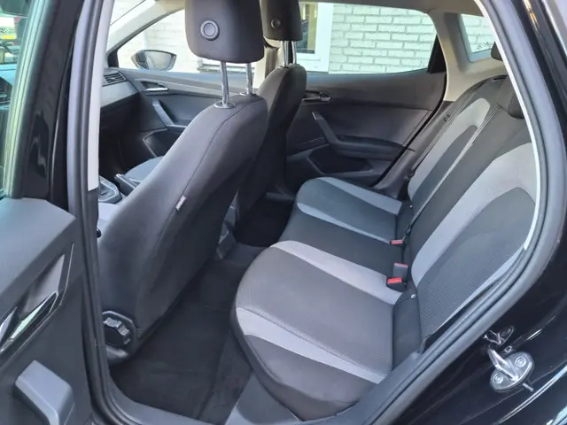 SEAT Ibiza 1.0 TSI FR Business Intense 2018 Benzine 5