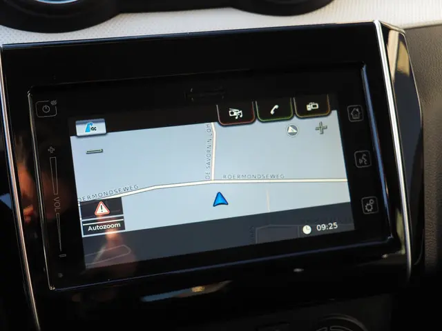 Suzuki Swift 1.2 Style Smart Hybrid 2025 Benzine 12