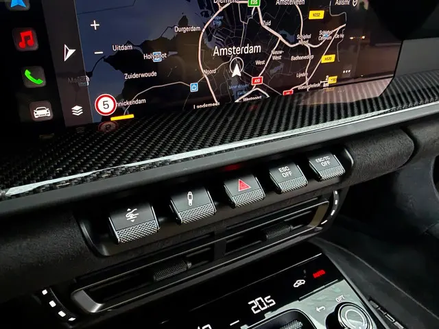 Porsche 911 4.0 GT3 2023 Benzine 21