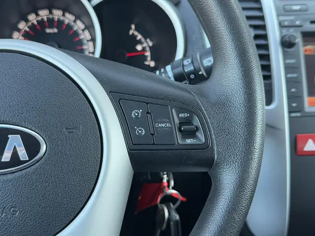 Kia Venga 1.4 CVVT Plus Pack 2013 Benzine 14