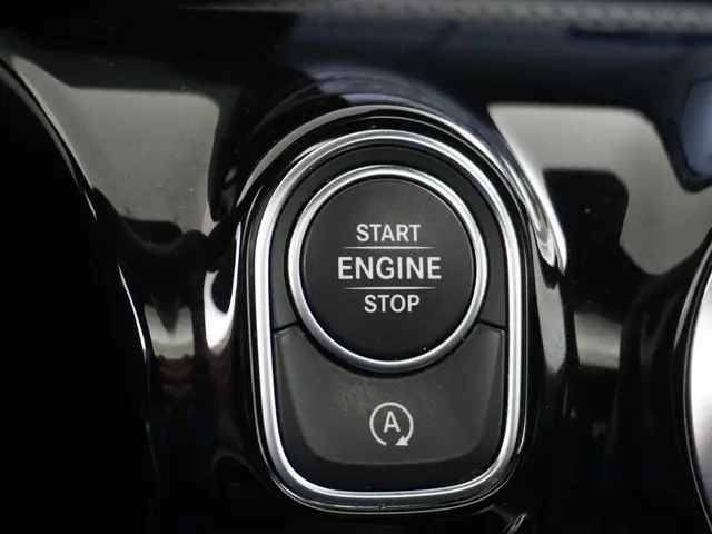 Mercedes-Benz A-Klasse 200 AMG Line 2023 Benzine 27