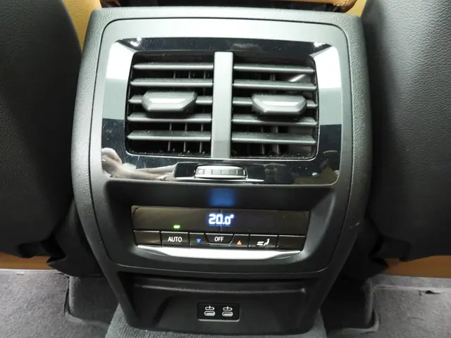 BMW X3 xDrive20i 2024 Benzine 19