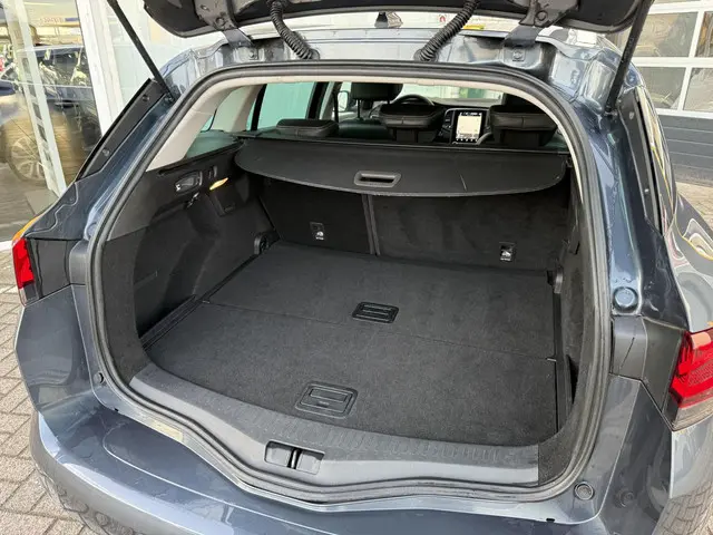 Renault Mégane Estate 1.3 TCe 140 Techno 2023 Benzine 9