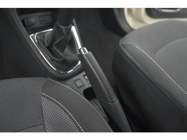 Renault Captur TCe 90 Dynamique 2017 Benzine 35