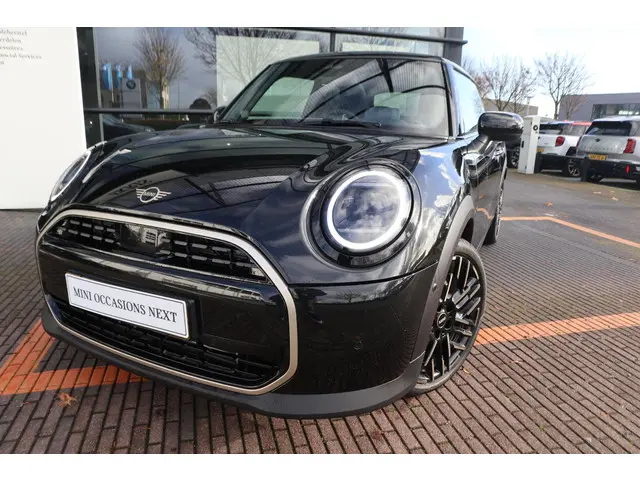 MINI 3-Deurs Cooper C 2025 Benzine 6