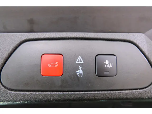 Opel Grandland X 1.2 Turbo Innovation 2019 Benzine 31