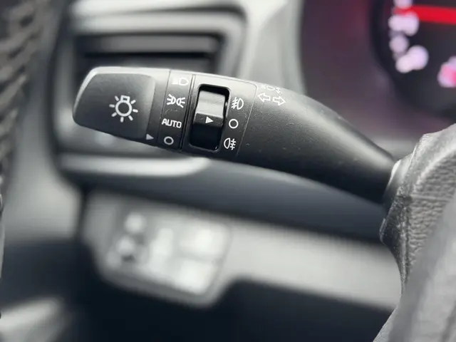 Kia Rio 1.0 TGDI ComfortPlusLine Navigator 2018 Benzine 28