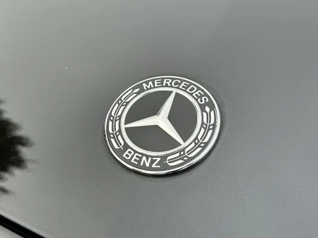 Mercedes-Benz E-Klasse 200 Premium 2018 Benzine 38