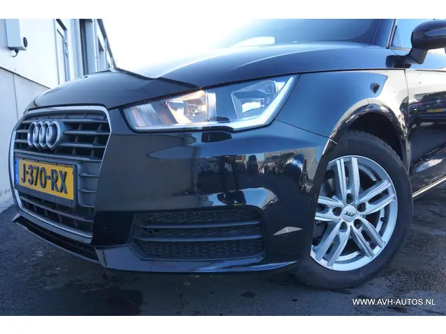 Audi A1 Sportback 1.0 TFSI 2015 Benzine 12