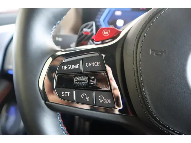 BMW XM Label Red 2024 Hybride Benzine 26