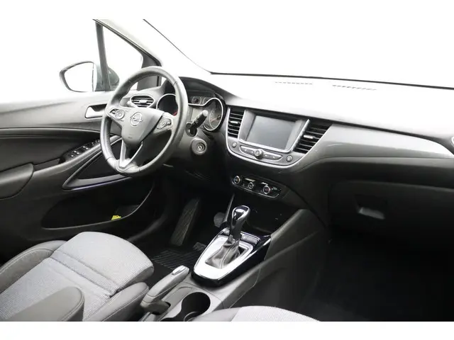 Opel Crossland 3