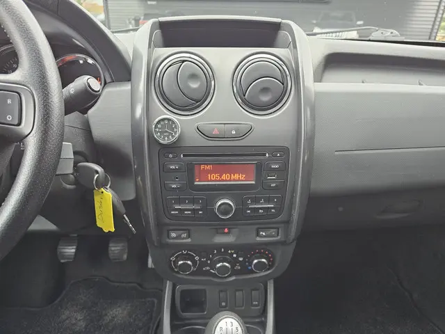 Dacia Duster 1.2 TCe 4x2 Lauréate 2016 Benzine 11