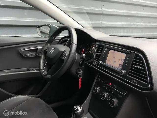 SEAT Leon Sportstourer ST 1.2 TSI / VERKOCHT ! 2014 Benzine 15