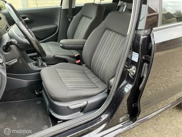 Volkswagen Polo 1.0 Comfortline 2014 Benzine 7