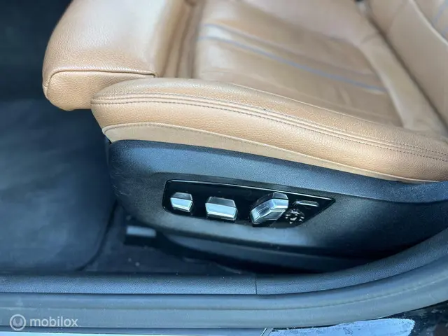 BMW 5 Serie Touring 520i High Executive 2019 Benzine 11