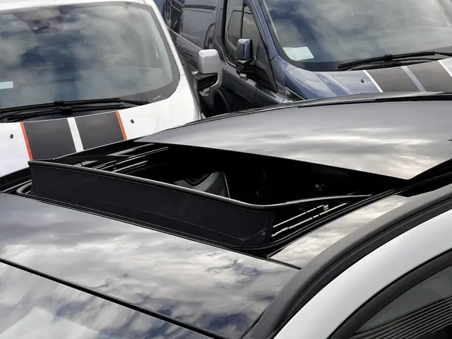 Ford Kuga 2.5 PHEV Sound Edition 2025 Hybride Benzine 34