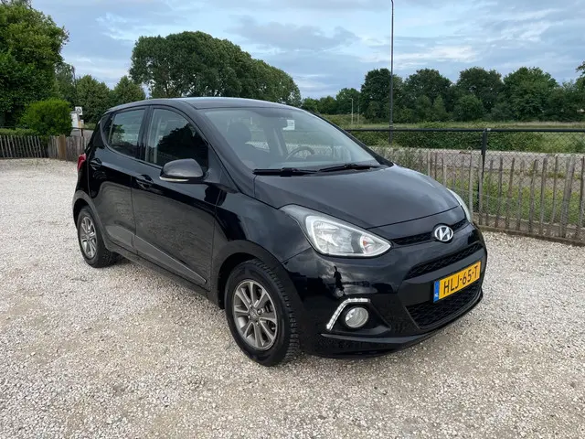 Hyundai i10 1.0i i-Motion Airco, USB, 14 inch 2014 Benzine 3