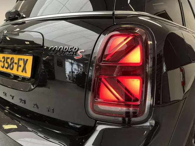 MINI Countryman 2.0 Cooper S JCW 2022 Benzine 31