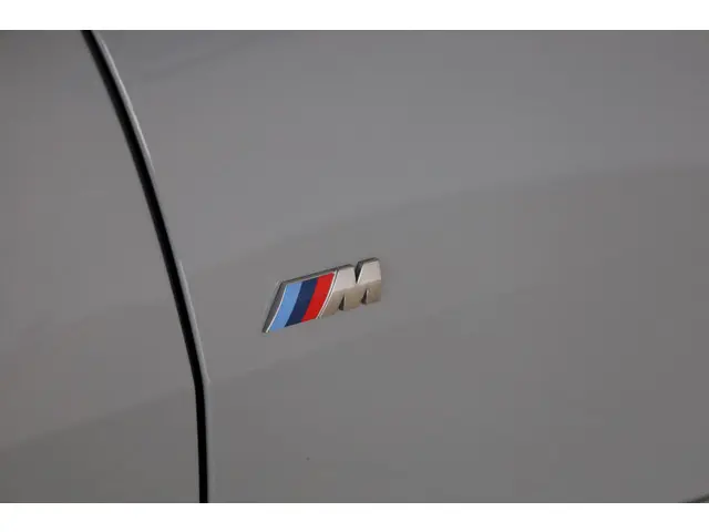 BMW i4 eDrive40 2023 Elektrisch 31