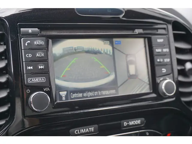 Nissan Juke 1.2 DIG-T S/S Connect Edition 2015 Benzine 18