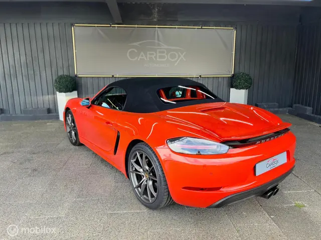 Porsche 718 Boxster 2.0 2016 Benzine 49