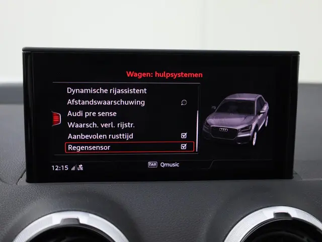 Audi Q2 35 TFSI/150PK S Line 2022 Benzine 12