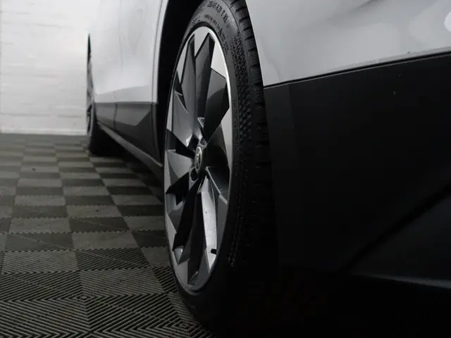 Škoda Enyaq iV 60 Sportline- 2021 Elektrisch 27