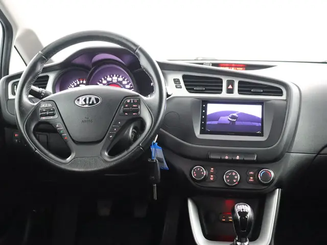 Kia cee'd 1.6 GDI ComfortLine 2016 Benzine 39