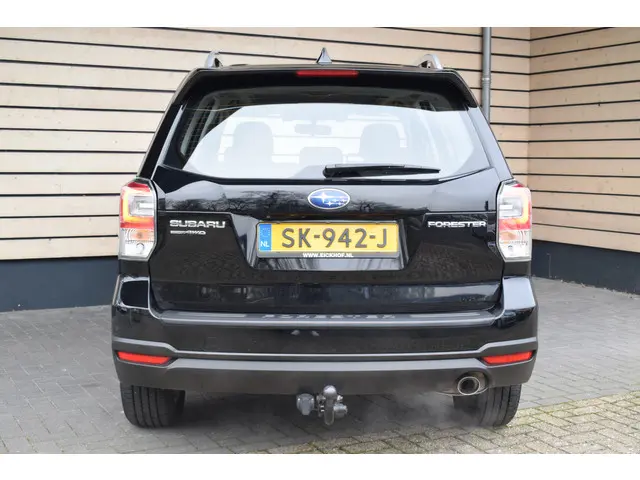 Subaru Forester 2.0 Luxury - Trekhaak 2018 Benzine 6