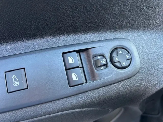 Peugeot Partner 1.5 BlueHDI Asphalt Long 2022 Diesel 14