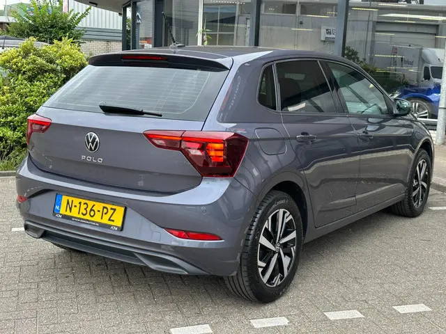 Volkswagen Polo 1.0 TSI Life l ACC l 2021 Benzine 16