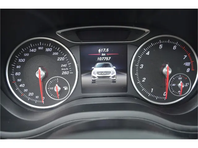 Mercedes-Benz B-Klasse 180 Ambition 2016 Benzine 23